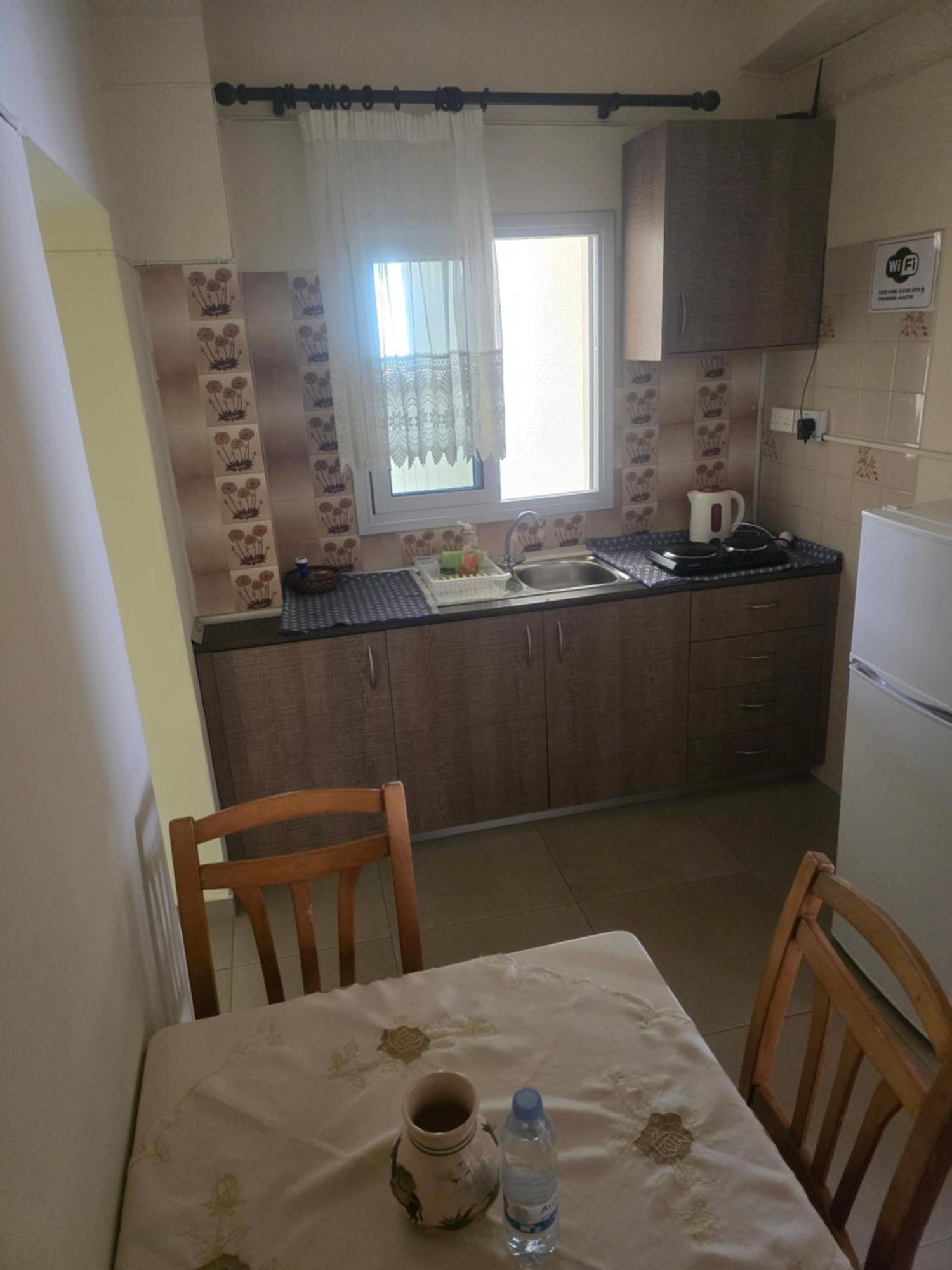 Eleni Apartments アヤナパ エクステリア 写真