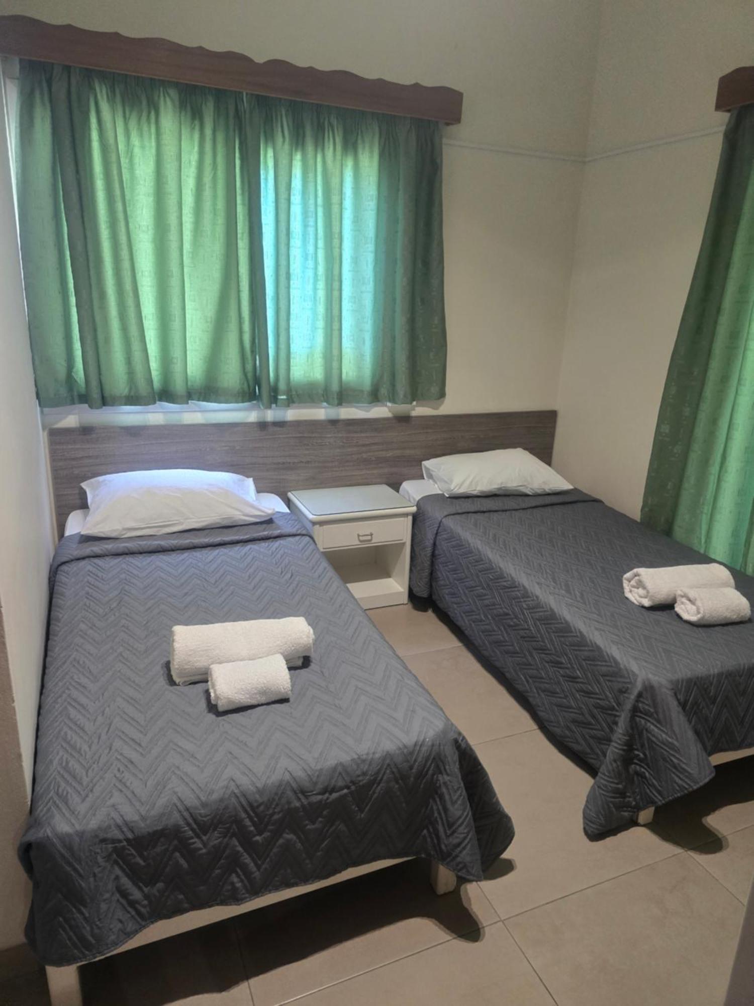 Eleni Apartments アヤナパ エクステリア 写真